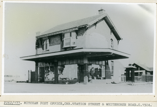 Black and white photo of Mitcham Post Office built 1924.