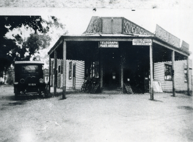 Photograph, Pannam's Corner Store