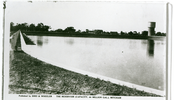 Black and white photo of Mitcham Reservoir. Capacity of 44 million gallons.