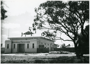 Photograph, Mitcham Memorial Hall