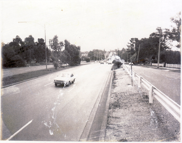 Photograph, Whitehorse Road Mitcham, 1/10/1967 12:00:00 AM
