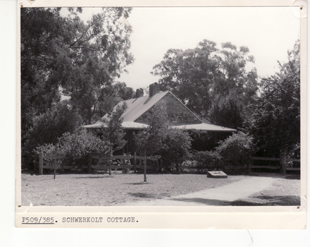 Black and white photo of Schwerkolt Cottage