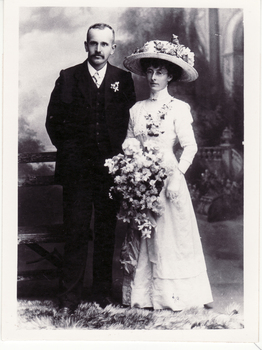Black and white photo of Charles and Edith Toogood.  Photo taken on their wedding day16/4/1912.