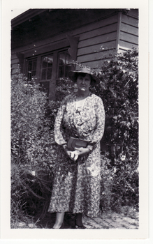 Black and white photo of Mrs. Ethel; Brocklesby at 'Wildwood' Bakers Road, Blackburn