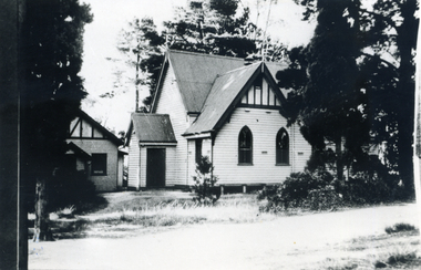 Photograph, St Luke's Anglican Church, c. 1935