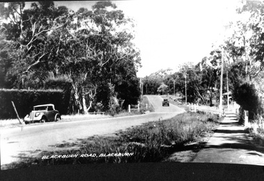  black and white photo of Blackburn Road, Blackburn.