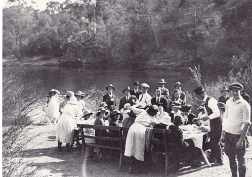 Black and white photo of Picnic Party at Blackburn Lake, c1918.