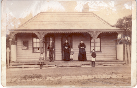 Sepia photo of Old Harvest Home Hotel