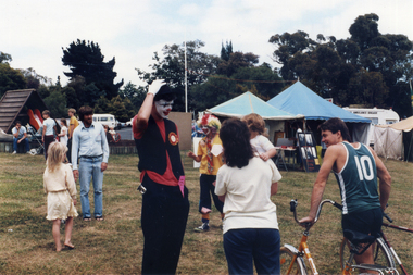 Photograph, Australia Day at Nunawading Civic Centre, 1/01/1986 12:00:00 AM