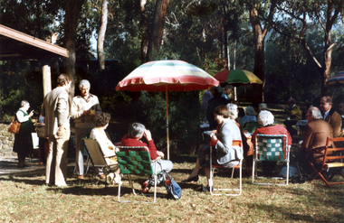 Photograph, Members of Nunawading Historical Society, 19/04/1986 12:00:00 AM