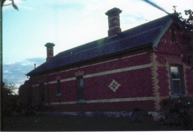 Photograph, House in Queen Street Mitcham