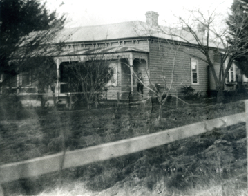 Photograph, 'Waroonga Park', Springvale Road, Tunstall (now Forest Hill), C.1911