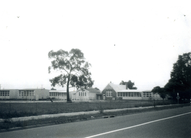 Black and White Photo of East Burwood State School, Corner Highbury and Blackburn Roads.