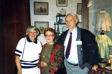 Photograph, Group at Nunawading Historical Society Museum, 9/04/1994 12:00:00 AM