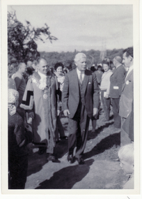 Photograph, Sir Rohan Delacombe, Governor of Victoria, Cr. W. George Terry, Mayor of Nunawading, 1965