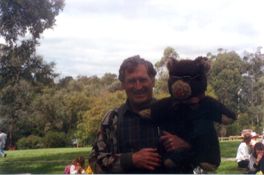 Photograph, Ted Arrowsmith, 1/10/1995