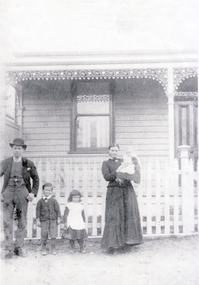 Photograph, William & Mary Jane (Smith) Chalmers & their 3 children