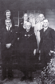 Photograph, Mary Jane Chalmers & Family