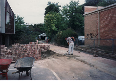 Photograph, Lane construction looking North to Harrison Street, Mitcham, 1/06/1997 12:00:00 AM