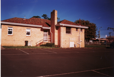 Photograph, Rear of Maternal & Infant Health Centre, Mitcham, 1998
