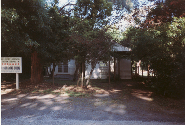 Photograph, House in Humphries Avenue, Mitcham, 1998