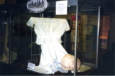 Photograph, Library Display, 1/04/1999