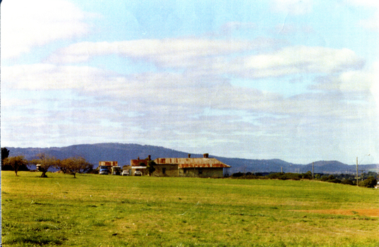 Coloured photo of Old House on Burwood Highway, East Burwood, since demolished.    Home of Mullens Family. Now the site of the Eastern Suburbs Geriatric Centre (Peter James Centre).