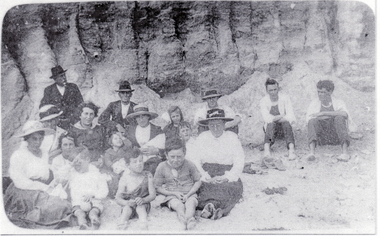 Photograph, Schwerkolt Family Group, 1/11/1919 12:00:00 AM