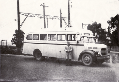 Black and white photo of Bill Glasson and Local Bus. 