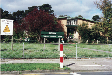 Photograph, Mitcham Primary School, 1/09/1999 12:00:00 AM