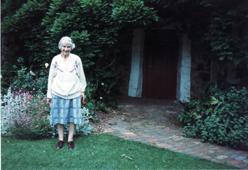Doris Evans at Schwerkolt Cottage