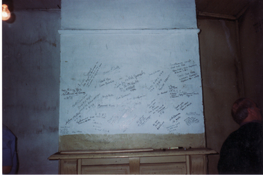 Photograph, Rob's Cycles Shop, 4/09/1999 12:00:00 AM