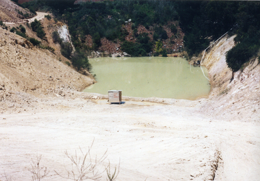 Photograph, Daniel Robertson Australia, 2000