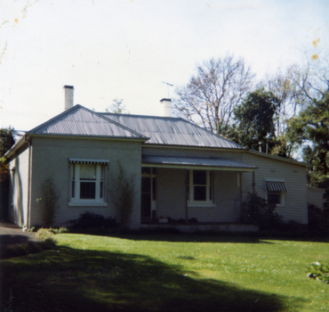 Formerly home of Dr. Owen who arrived in District in 1920's and died in 1950's. 