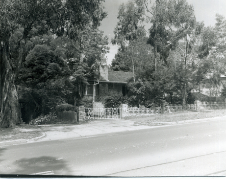 Exterior of 9 Deep Creek Road, Mitcham