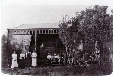 Photograph, Louis Schwerkolt Holiday Home, c1917