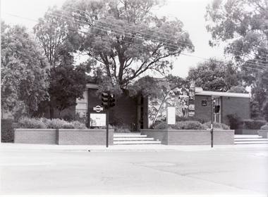 Black and white photograph of Blackburn Library from corner South Parade and Blackburn Roads, Blackburn.