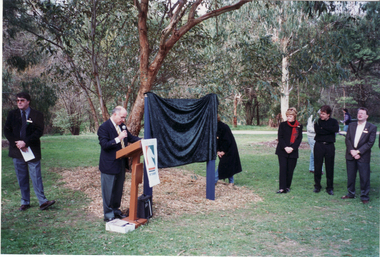 Phillip Baressi, MHR for Deakin, unveiling the Display Panel at opening of Whitehorse Heritage Trail at Furness Park, Maine Road Blackburn.
