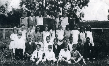  Class 1 of Nunawading Primary School in 1923.