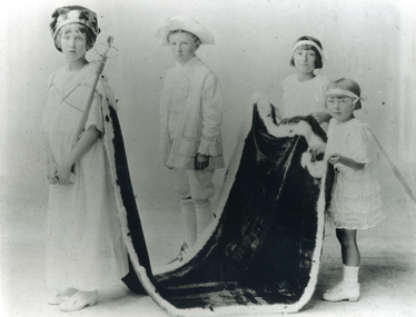 Photograph, 1925 Queen Carnival, 1925