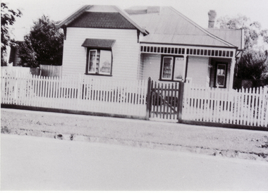 Photograph, 83 Railway Road, Blackburn