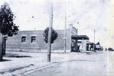 Photograph, Whitehorse Road Mitcham c1920
