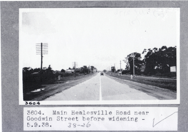Photograph, Main Healesville Road, 5-9.1938