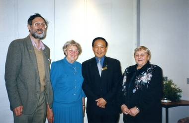 Photograph, Historical Society Presidents & Mayor, 1/08/2002 12:00:00 AM