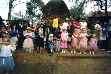 Photograph, Wisteria Festival, 1/10/2002 12:00:00 AM