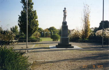 Photograph, Mitcham War Memorial, 1/06/2003 12:00:00 AM