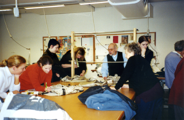 Photograph, Visit to Swinburne University of Technology, 1/07/2002 12:00:00 AM