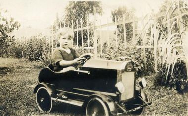 Photograph, Bruce Reynolds, 1/12/1927