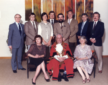 Photograph, Mayor & Councillors - Group Photo - 1984 - 1985, 01/08/1984