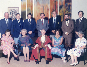 Photograph, Mayor & Councillors - Group Photo - 1986 - 87, 1/08/1986 12:00:00 AM